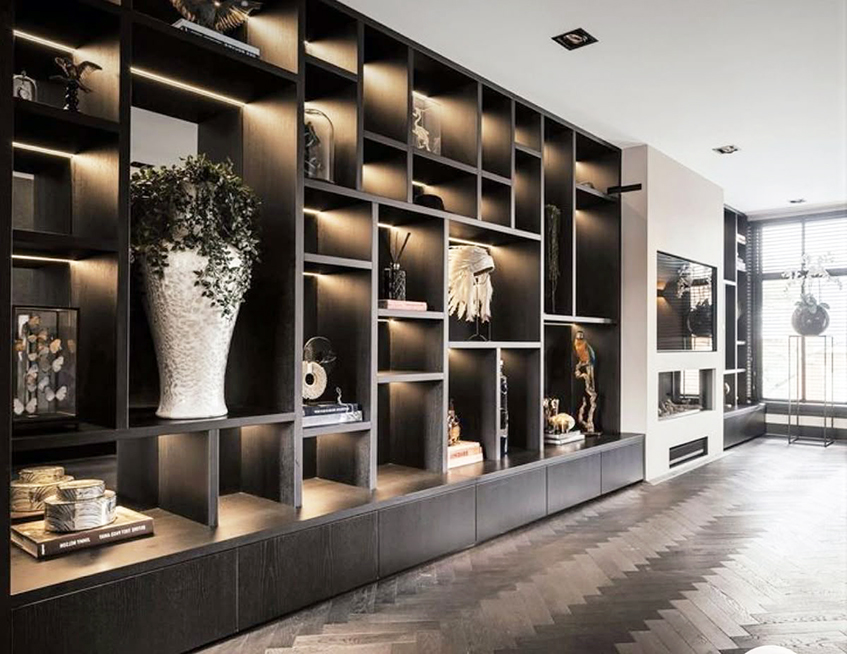 Opremanje doma i formirane biblioteke pune uspomena