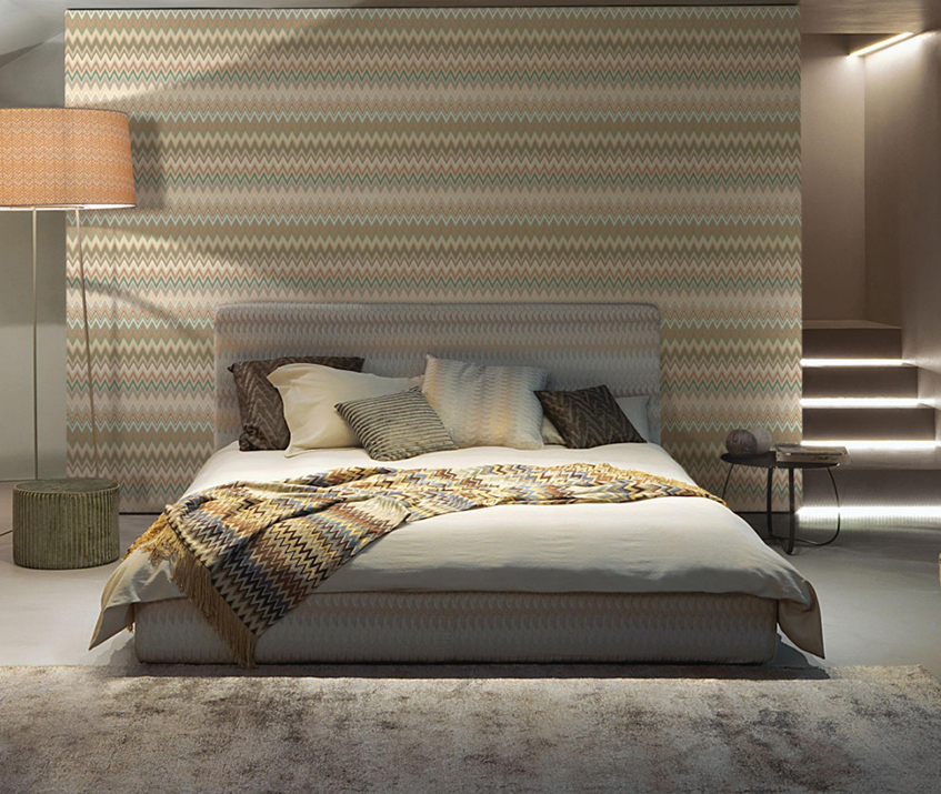 Tapete u enterijeru su posebno interesantne na zidu kod uzglavlja kreveta